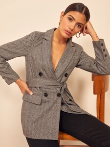 newcastle-blazer-black_herringbone-4.thumb.jpg.8437c73feabcb81dcb9eb7b1f992963f.jpg