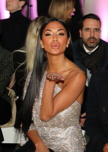 nicole-scherzinger-celia-kritharioti-fashion-show-in-london-01-29-2020-1.jpg