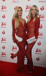paris-hilton-and-nicky-hilton-go-red-for-women-red-dress-collection-2020-in-nyc-3.jpg