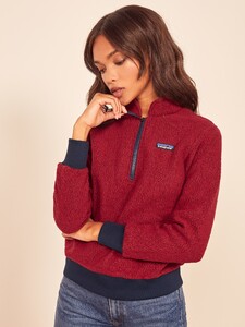 patagonia-woolyester-fleece-pullover-molten_lava-3.thumb.jpg.86e21ab0111ccc214e6c897615d167ef.jpg