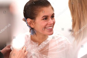 proenza-schouler-show-backstage-fall-winter-2020-new-york-fashion-week-usa-shutterstock-editorial-10552652o.thumb.jpg.7f051da14782e44041e62951c323df46.jpg