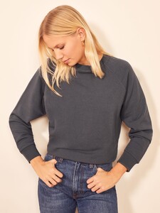 rio-classic-sweatshirt-granite-1.thumb.jpg.ed89060c731d45aaa4e8e7544b350036.jpg