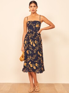 rosehip-dress-bernadette-3.thumb.jpg.e0dee00b053427017a1bade6cecc8677.jpg