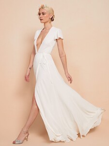 rosey-dress-ivory-3.thumb.jpg.8a0779f9566976f84d7b0207270f33e9.jpg