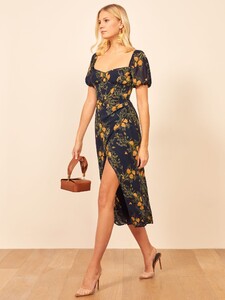 ruthie-dress-secret_garden-3.thumb.jpg.e30fddd56d709d3eb0f85c26289a1b66.jpg