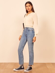 sara-sweater-ivory-5.thumb.jpg.ad866fbac73757022c1308c0e80ac2f7.jpg