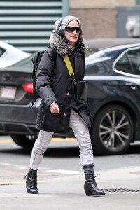 sarah-jessica-parker-out-in-boston-02-05-2020-1.jpg