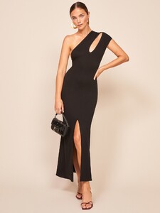 saravia-dress-black-4.thumb.jpg.a4b2de3bbfdca4797622c6b2f3d77600.jpg