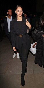 shanina-shaik-arriving-at-the-love-magazine-party-in-london-02-17-2020-3.jpg