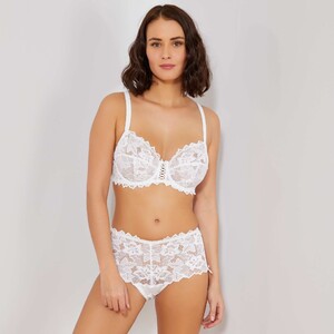 soutien-gorge-dentelle-arum-sans-complexe-blanc-lingerie-du-s-au-xxl-tk232_1_zc4.jpg