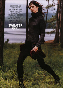 sweatergirl_bw01.JPG