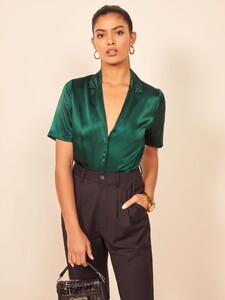 tay-top-emerald-1.thumb.jpg.15133e4ca0778fa91c9f4077c131286f.jpg
