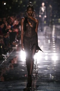tom-ford-f20-49-.thumb.jpg.584cd29db2798bb043923649b4d467d4.jpg
