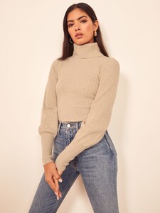 victoria-sweater-sand-5.thumb.jpg.3d30d8975eb199e5b940637513972879.jpg