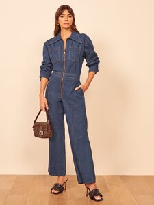 vintage-avery-jumpsuit-denim-1.thumb.jpg.8bcba04a77d7574888816f82cd15c058.jpg