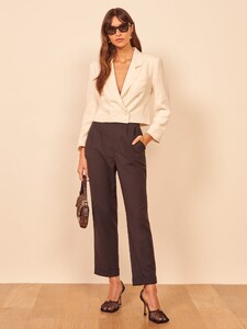vintage-simone-blazer-ivory-2.thumb.jpg.4cfda6dbe8f3712ebf57fc8c70b8cfd4.jpg
