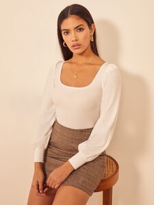 vita-top-white-3.thumb.jpg.185304f36ee315e762326f8208f07f51.jpg