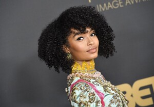 yara-shahidi-naacp-image-awards-2020-2.jpg