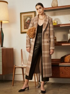 york-coat-brown_check-1.thumb.jpg.0eea98d9a50e7c2cfda5813688ea247f.jpg