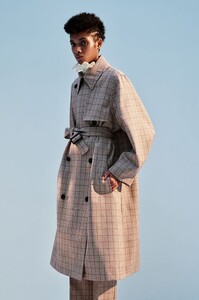 00015-nina-ricci-resort-20711f51b165c9364bd8e3e5dbee50e8a6_thumb.jpg