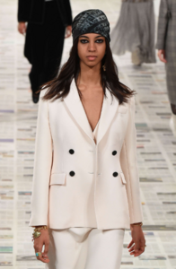 1029844331_ChristianDior(2).thumb.png.230b63dc5bdd0bde5d3928ce65cf5cc8.png