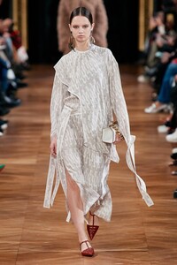 Giselle Norman Stella McCartney Fall 2020 RTW PFW 1.jpg