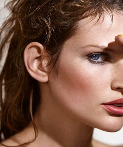 Marie Claire Netherlands - 2018 03 -150.jpg