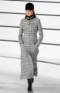 1173044563_Chanel(8).thumb.png.581148e5437133f2c14564faf3613a2a.png