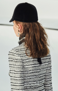 1197337080_Chanel(7).thumb.png.c1d075c06a0f16d779a094287bbd4044.png