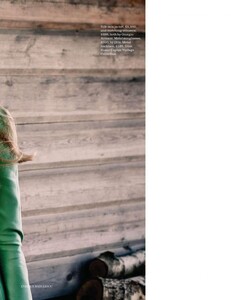 Elle UK - 2013 01-161.jpg