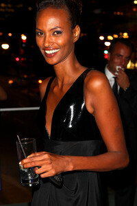 Yasmin+Warsame+amfAR+Cinema+Against+AIDS+TIFF+DyJ7EoplBWWx.jpg