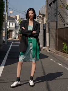 1214233-800w.thumb.jpg.b27b7124f2c9c84a27901f7088dd6df0.jpg