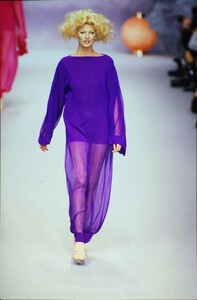 1229931889_chloe-fw-1995(6).thumb.jpg.41800f078173e3ec67a8f4c7c31350b0.jpg