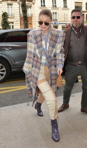         miu030320BZNimage106.jpg