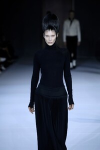         bel010320BZNimage1014.jpg