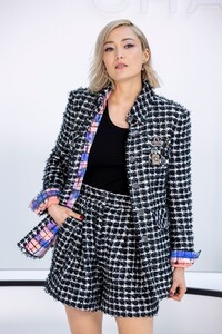         pom050320BZNimage106.jpg