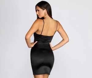 Christen (Windsor) dress 44.jpg
