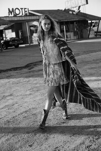 1515206211_BuffaloJeansSS20(9).thumb.jpg.53f5c5429c8d30b32a944384f1feb1cd.jpg