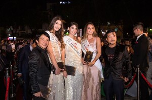 1537428815.7983-miss-austria-finalistinnen-gemeinsam-mit-la-hong-in-vietnam.jpg