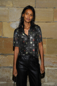 Liya+Kebede+Paco+Rabanne+Outside+Arrivals+lZE9tx_hbrVx.jpg