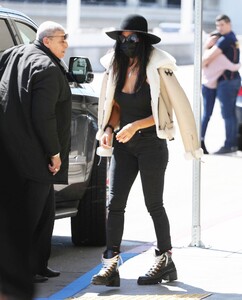         nic120320BZNimage105.jpg