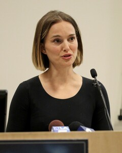         por030320BZNimage111.jpg