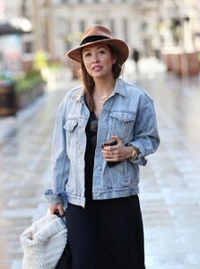         kla250320BZNimage105.jpg
