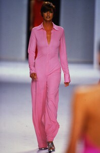 1968413432_isaac-mizrahi-fw-1986(1).thumb.jpg.ae11227d229a6ab79fa70b5a11b19892.jpg
