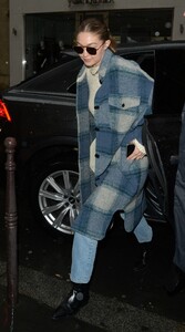         gig010320BZNimage103.jpg