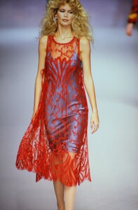 199703154_chloe-fw-1995(23).thumb.jpg.d9daa2c1e19b9e41c300a6bd3e5fef55.jpg