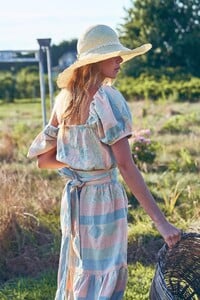 20190825_SP20Lookbook_DIsidro_SHOT02_0261.thumb.jpg.3970718956c1be98ee17eee9264df62e.jpg