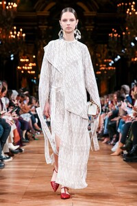 Giselle Norman Stella McCartney Fall 2020 RTW PFW 2.jpg