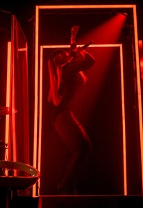         red130320BZNimage117.jpg