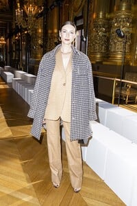         bal040320BZNimage106.jpg